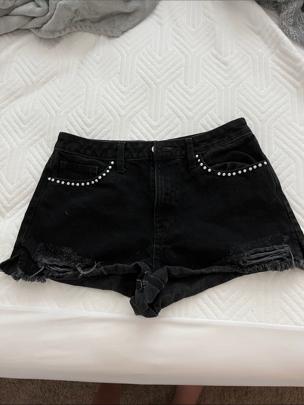 Adorable Black Distressed Denim Shorts with Studded Pockets